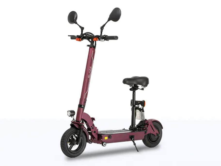 赤のEV SCOOTER