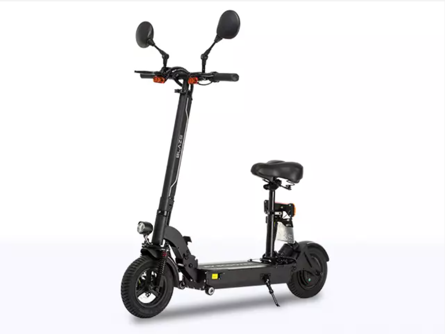 黒のEV SCOOTER